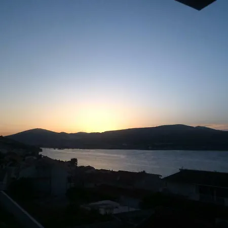 Διαμέρισμα More